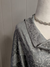 Load image into Gallery viewer, Gray Pashmina Scarf/Shawl